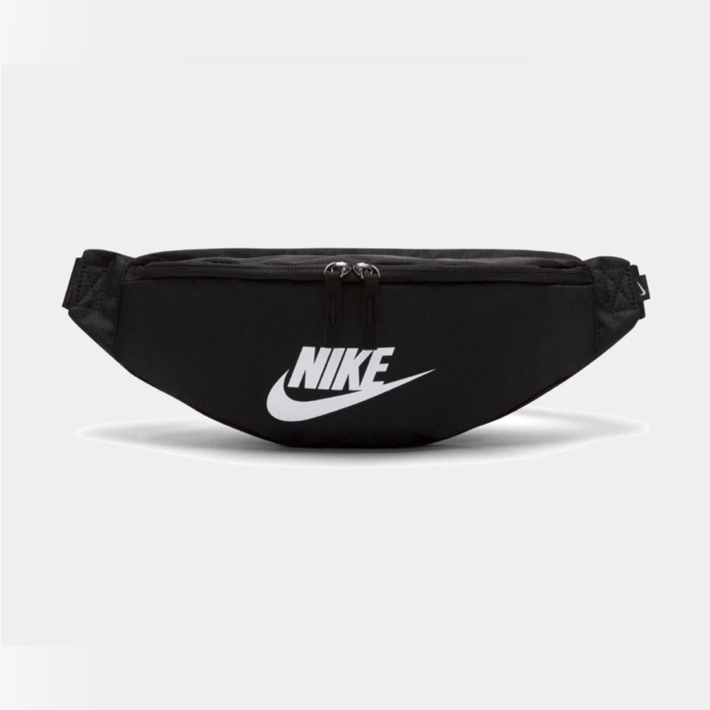 Nike Belt Bag -EUC